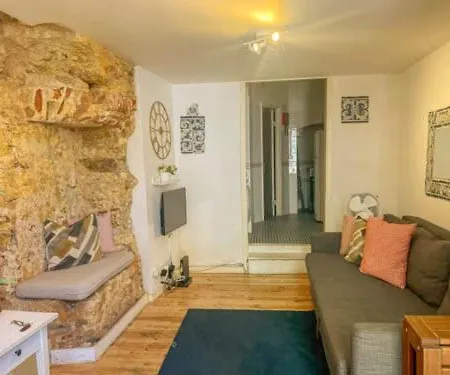 Historical Bica - 3 Bedroom Апартаменти *