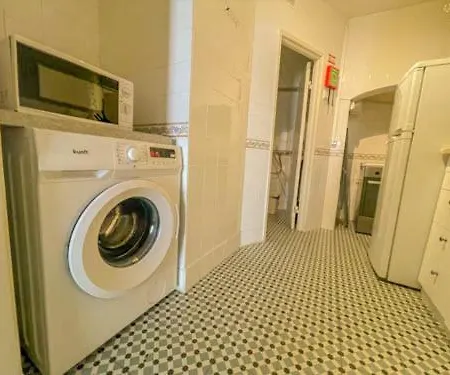 Historical Bica - 3 Bedroom Apartmán *