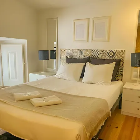 Apartment Historical Bica - 3 Bedroom Lissabon