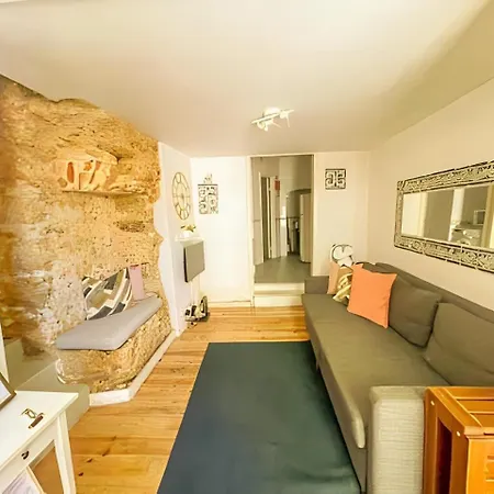 Apartment Historical Bica - 3 Bedroom *