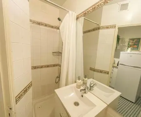 Historical Bica - 3 Bedroom * ליסבון